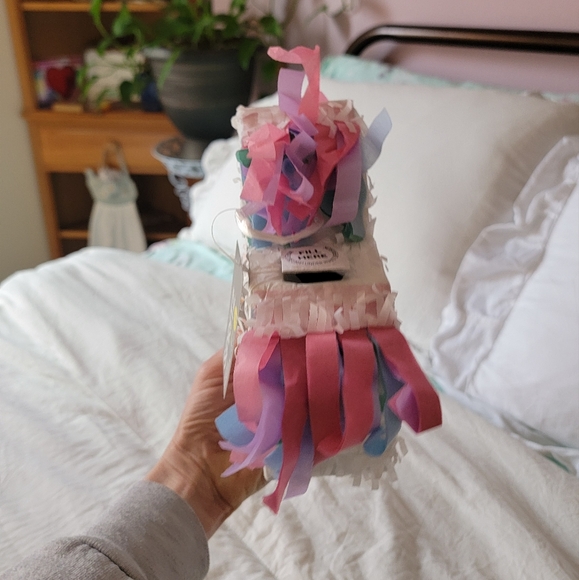 Spritz mini unicorn pinata - Picture 6 of 13
